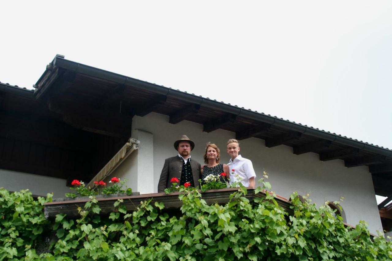 Ferienwohnung Pupeter Arzl im Pitztal Bagian luar foto